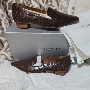 NIOB Vince Camuto Kikie Loafers